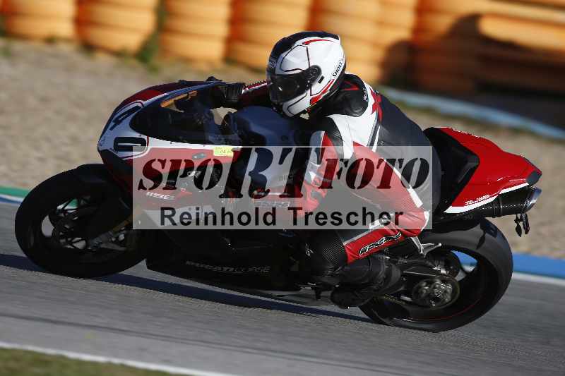 /Archiv-2024/02 29.01.-02.02.2024 Moto Center Thun Jerez/Gruppe gruen-green/40